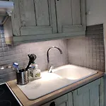 Apartament Spacieux Refait A Neuf - 4 Pers - Vue Sur L'hippodrome