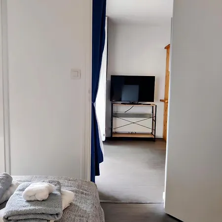 Spacieux Refait A Neuf - 4 Pers - Vue Sur L'hippodrome