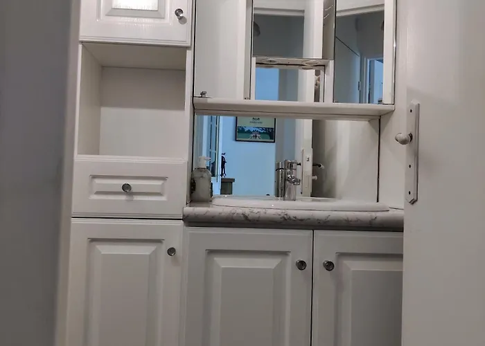 Spacieux Refait A Neuf - 4 Pers - Vue Sur L'hippodrome Cabourg