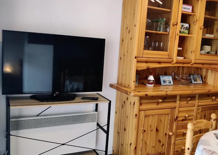 Spacieux Refait A Neuf - 4 Pers - Vue Sur L'hippodrome