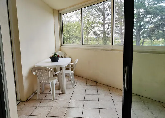 Apartment Spacieux Refait A Neuf - 4 Pers - Vue Sur L'hippodrome