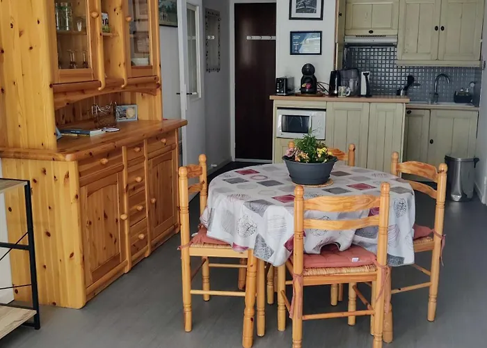 Spacieux Refait A Neuf - 4 Pers - Vue Sur L'hippodrome Apartment *